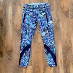Lululemon Leggings-zippered front pockets sz 6